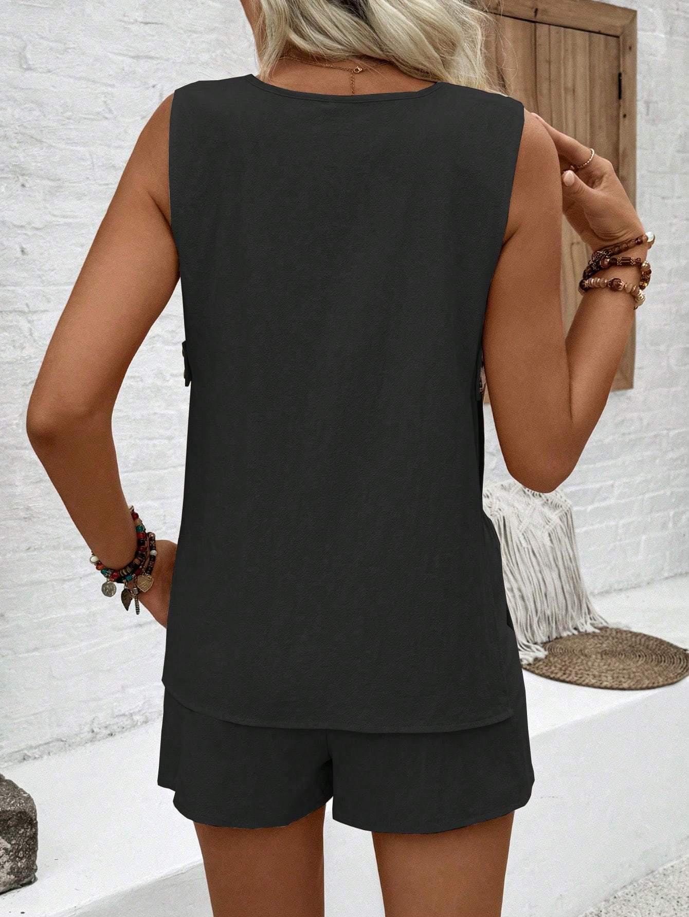 Woman Two-pieces Single Sleeveless Summer Vest And Shorts Set