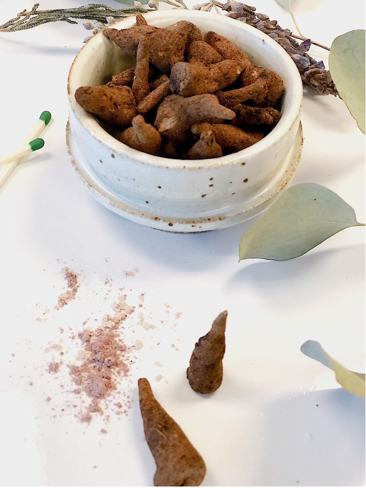 Incienso de Meditación Divina / Palo Santo / Incienso y Mirra /